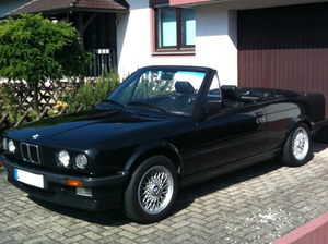BMW 325 i 